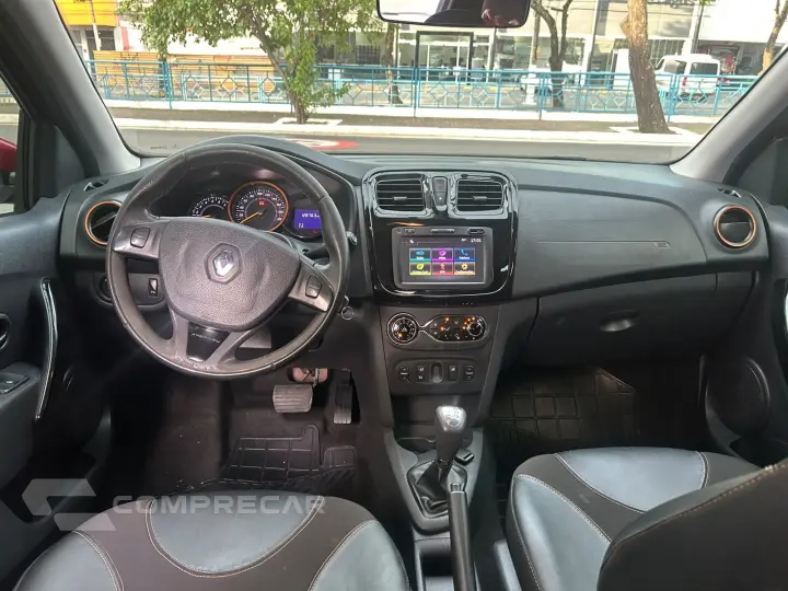SANDERO 1.6 STEPWAY 8V FLEX 4P AUTOMATIZADO