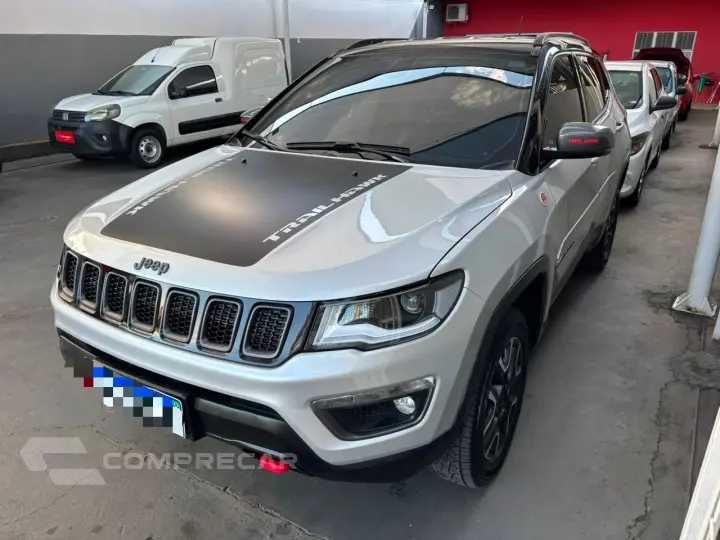 COMPASS 2.0 16V Trailhawk 4X4