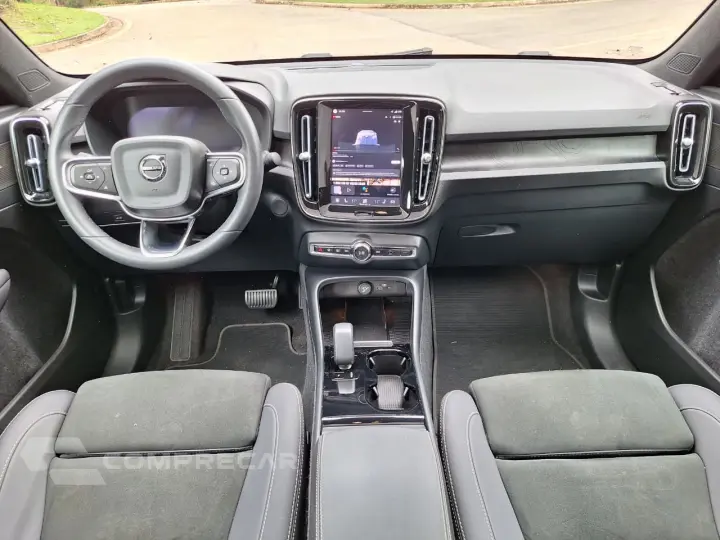 C40 P8 Recharge Twin Electric Ultimate AWD