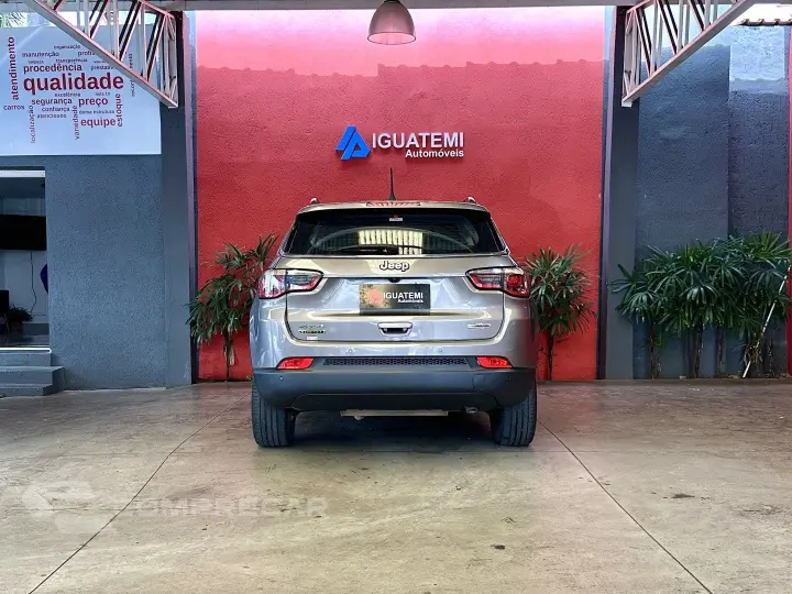 COMPASS 2.0 16V DIESEL LONGITUDE 4X4 AUTOMÁTICO