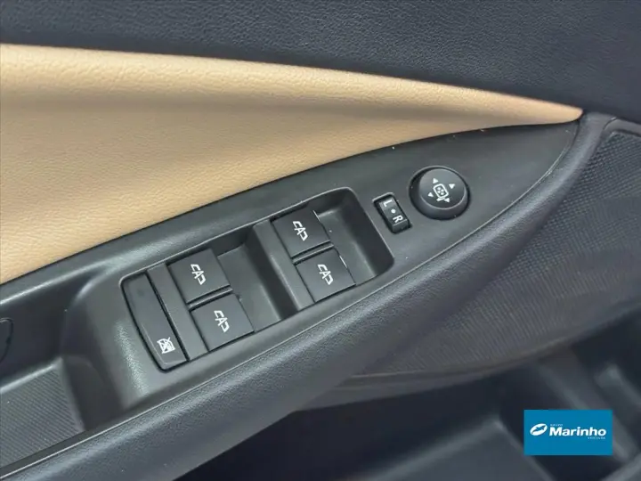 ONIX 1.0 TURBO FLEX PREMIER AUTOMÁTICO