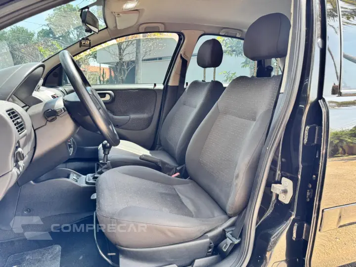 CORSA 1.4 MPFI Premium 8V