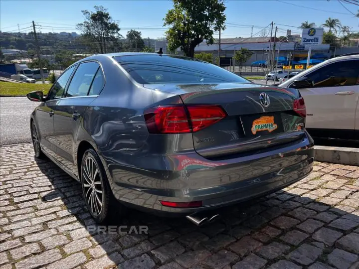 JETTA 2.0 TSI Highline 211cv