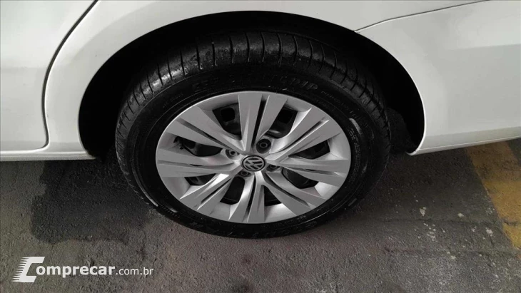 VOYAGE 1.0 12V MPI TOTALFLEX 4P MANUAL