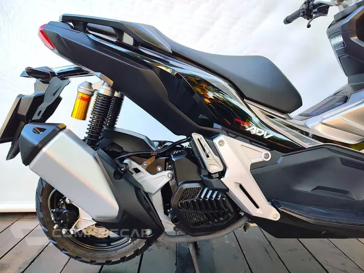 HONDA ADV 150
