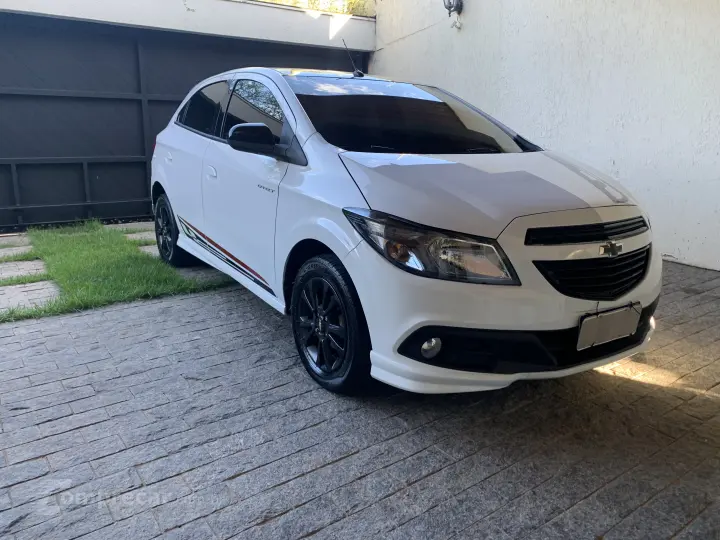 ONIX 1.4 MPFI Effect 8V