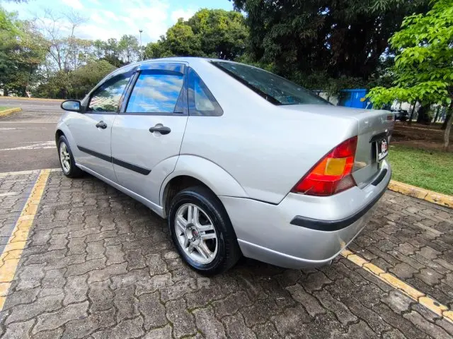 FOCUS HATCH - 2.0 GHIA 16V 4P MANUAL