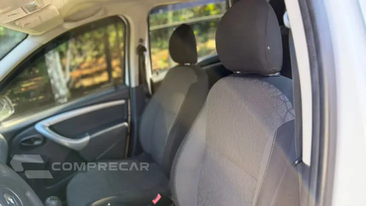 DUSTER 1.6 16V SCE Expression