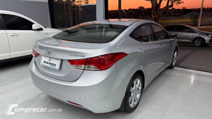 Elantra GLS 1.8 16V Aut.