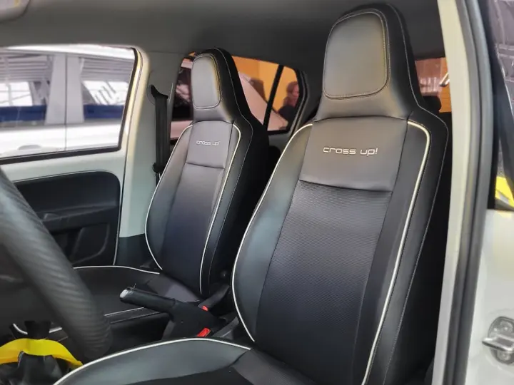 up! cross 1.0 TSI Total Flex 12V 5p