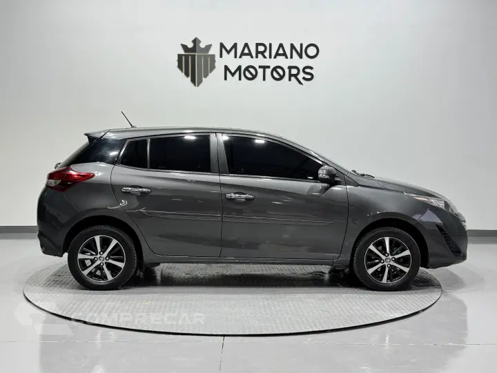 YARIS 1.5 16V FLEX XLS CONNECT MULTIDRIVE