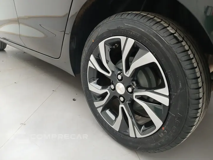 ONIX 1.0 TURBO FLEX PREMIER AUTOMÁTICO