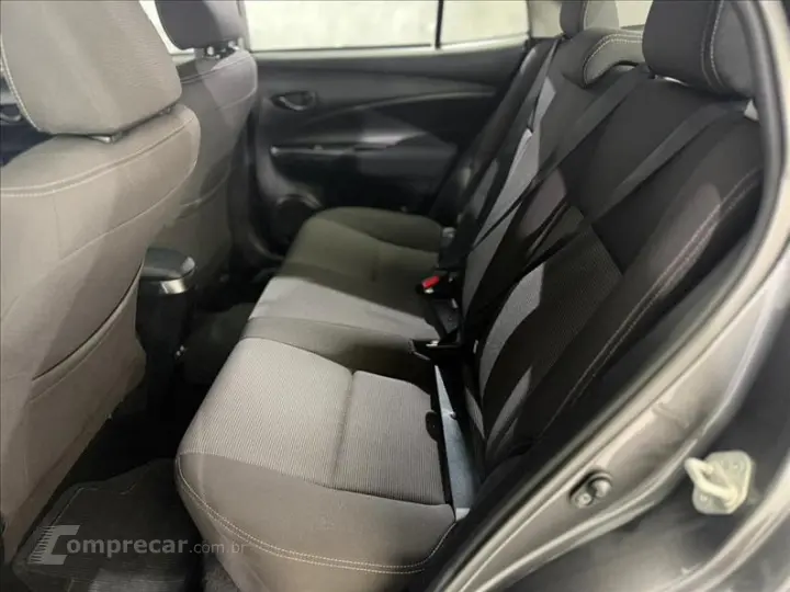 YARIS 1.5 16V Sedan XL