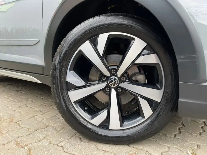 NIVUS 1.0 200 TSI TOTAL FLEX HIGHLINE AUTOMÁTICO