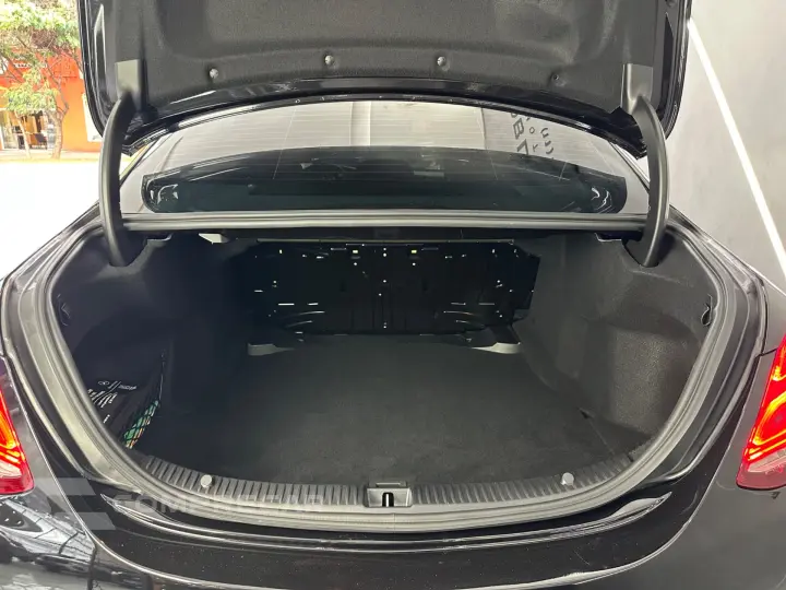 C-300 Estate Avantgarde 2.0 245cv Aut.