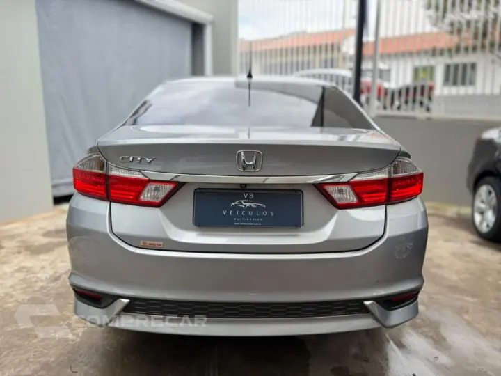 CITY Sedan LX 1.5 Flex 16V 4p Aut.