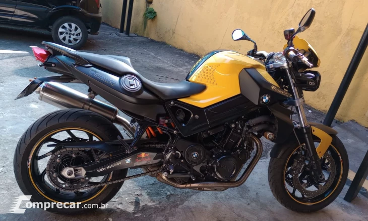 F800r