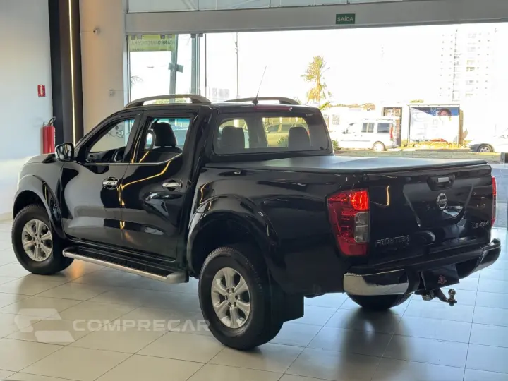 Frontier 2.3 16V LE 4X4 CABINE DUPLA BI-TURBO DIESEL AUTOMÁT