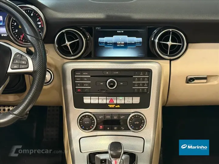 SLC 300 2.0 16V CGI GASOLINA 9G-TRONIC