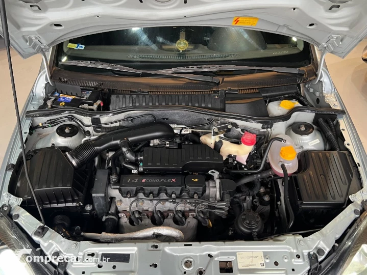 CORSA 1.4 MPFI MAXX 8V FLEX 4P MANUAL