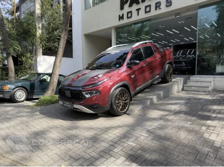 TORO 2.0 16V Turbo Ranch 4WD AT9