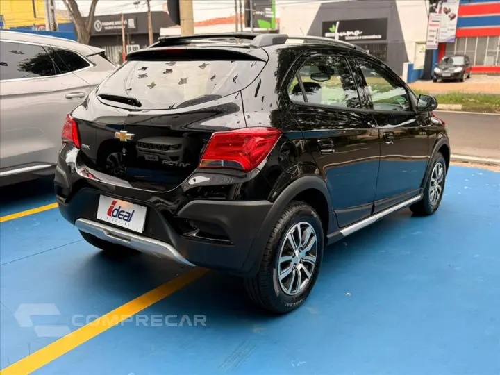 ONIX 1.4 MPFI ACTIV 8V FLEX 4P AUTOMÁTICO