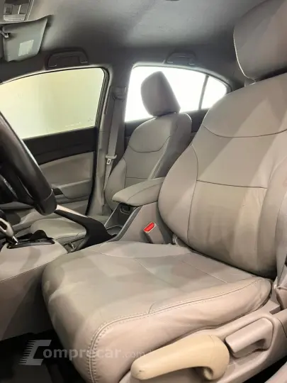 Civic Sedan LXS 1.8/1.8 Flex 16V Aut. 4p