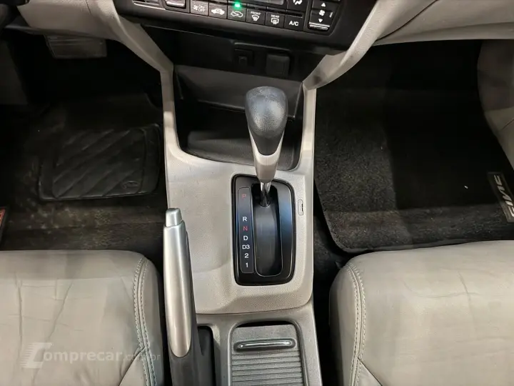Civic 1.8 Lxs 16V Flex 4P Automático