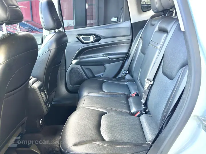 COMPASS 1.3 T270 TURBO FLEX LIMITED AT6