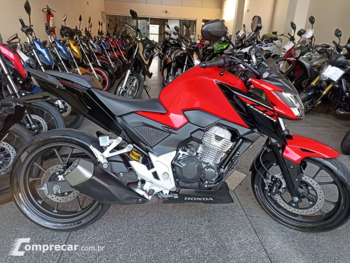 CB 300F Twister Flex