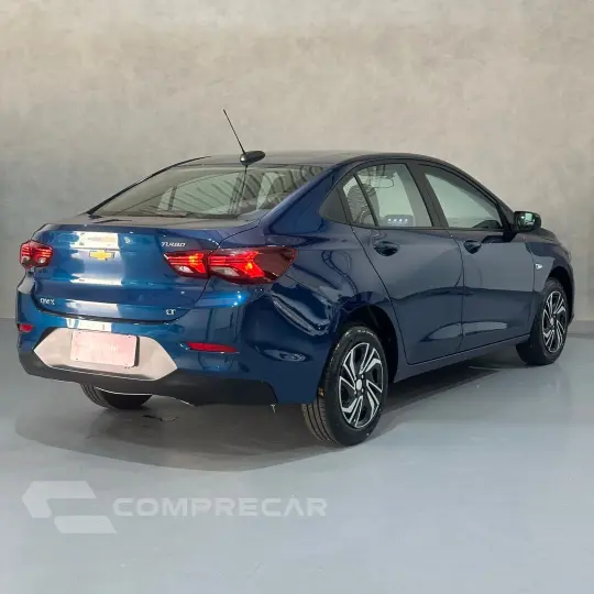 ONIX SEDAN Plus LT 1.0 12V Flex 4p Mec.