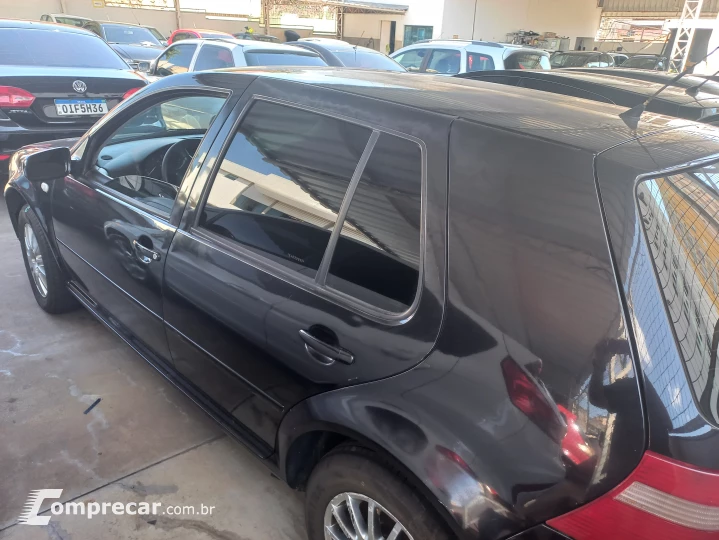 GOLF 2.0 MI 8V