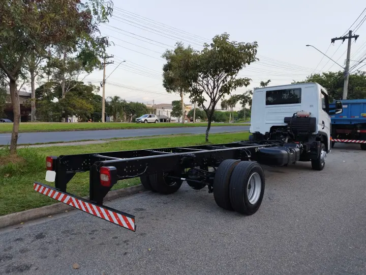 Delivery 11.180 Prime - Chassi