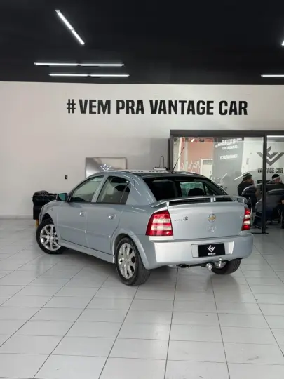 ASTRA 2.0 MPFI Advantage 8V