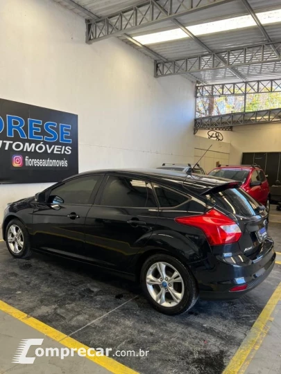 FORD FOCUS 1.6 SE PLUS 16V