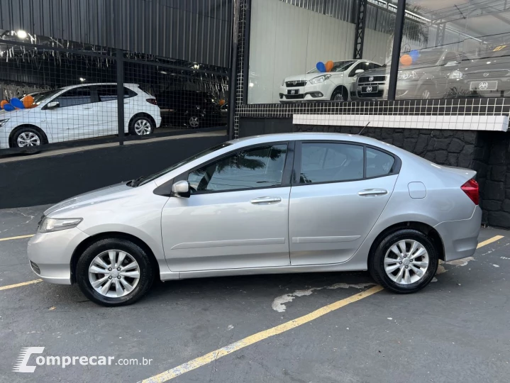 CITY Sedan LX 1.5 Flex 16V 4p Aut.