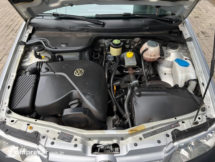 PARATI 2.0 MI Crossover 8V G.III