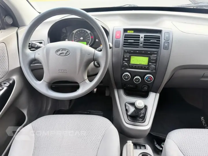 TUCSON 2.0 MPFI GL 16V 142CV 2WD GASOLINA 4P MANUAL