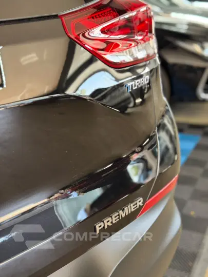 TRACKER 1.2 Turbo Premier