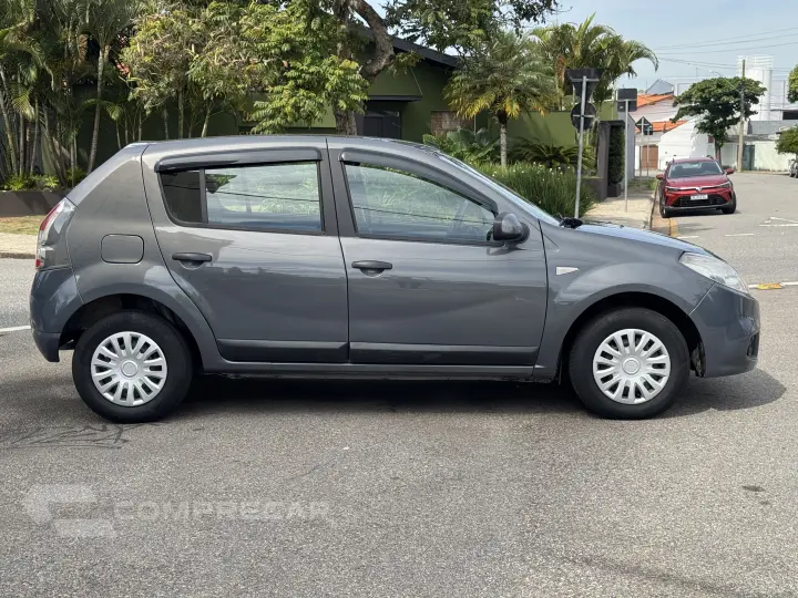 SANDERO 1.6 Expression 8V Hi-torque