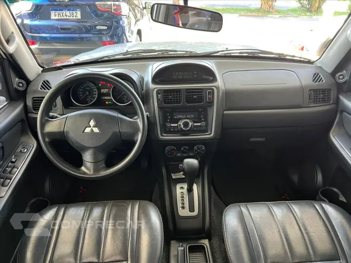 PAJERO TR4 2.0 4X2 16V 140CV FLEX 4P AUTOMÁTICO
