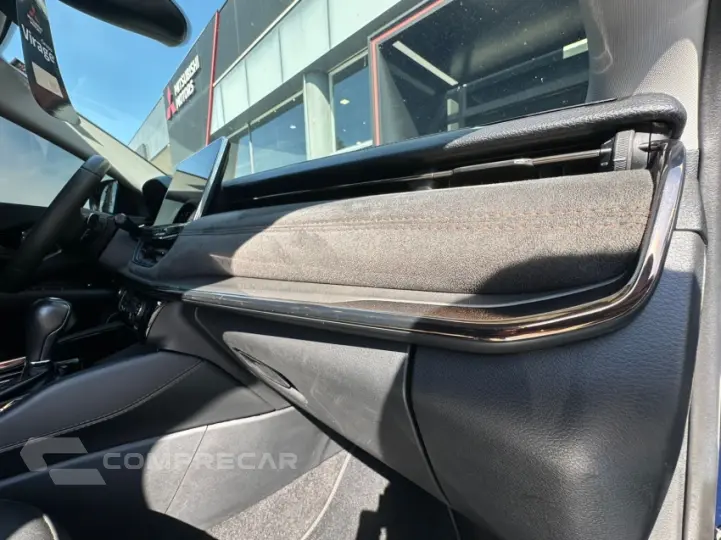 COMMANDER 1.3 T270 Turbo Limited