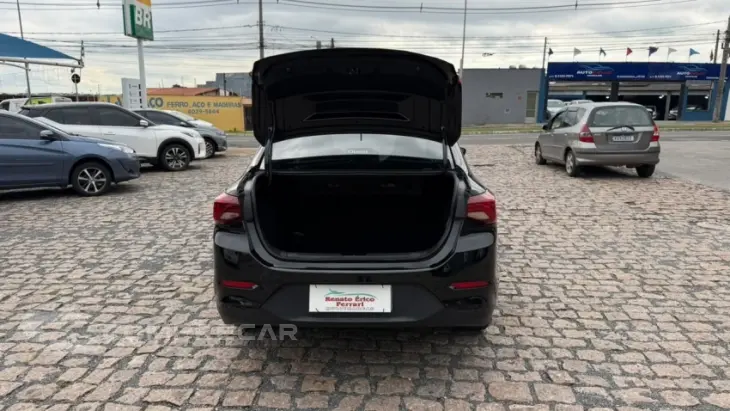 ONIX 1.0 Turbo Plus LT