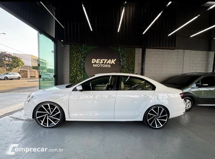 JETTA Comfortline 1.4 TSI 16V 4p Aut.