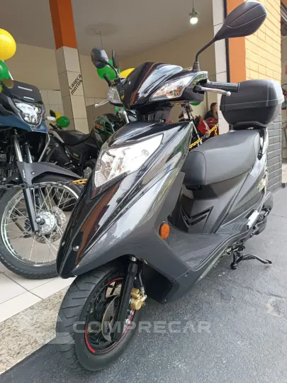 Lindy 125