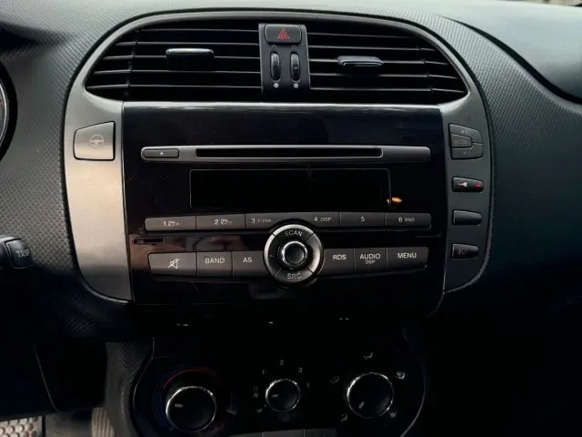 BRAVO - 1.8 ESSENCE 16V 4P AUTOMATIZADO