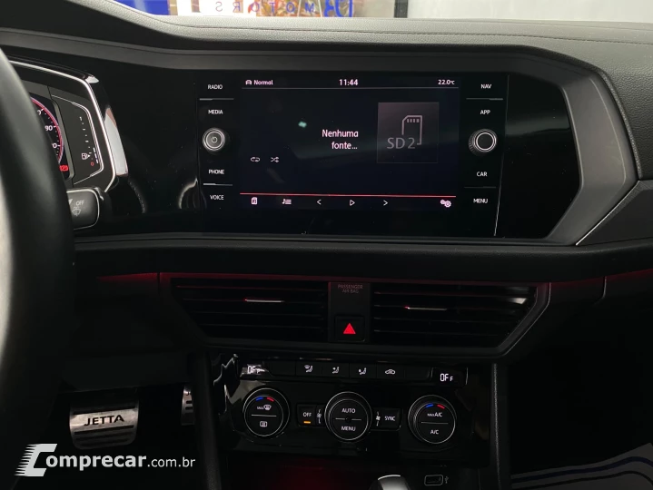 JETTA R-Line 250 TSI 1.4 Flex 16V Aut.