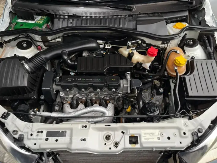 CORSA 1.4 MPFI PREMIUM SEDAN 8V FLEX 4P MANUAL