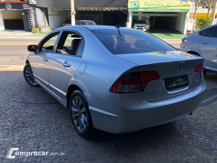 Civic 1.8 Lxl 16V Flex 4P Automático