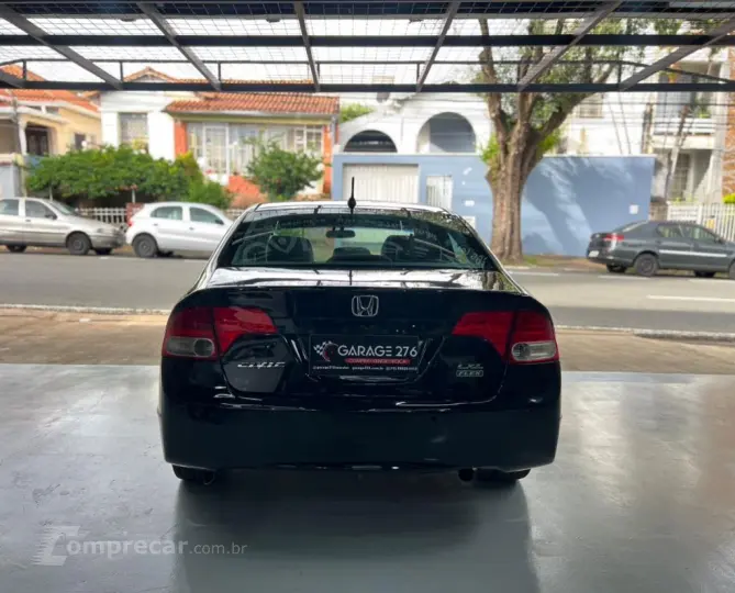 Civic Sed. LXL/ LXL SE 1.8 Flex 16V Aut.